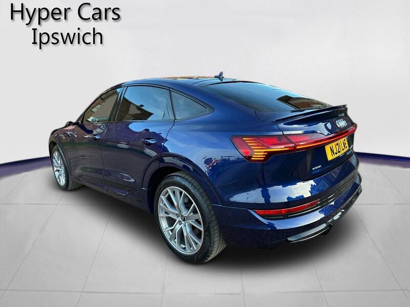AUDI E-TRON