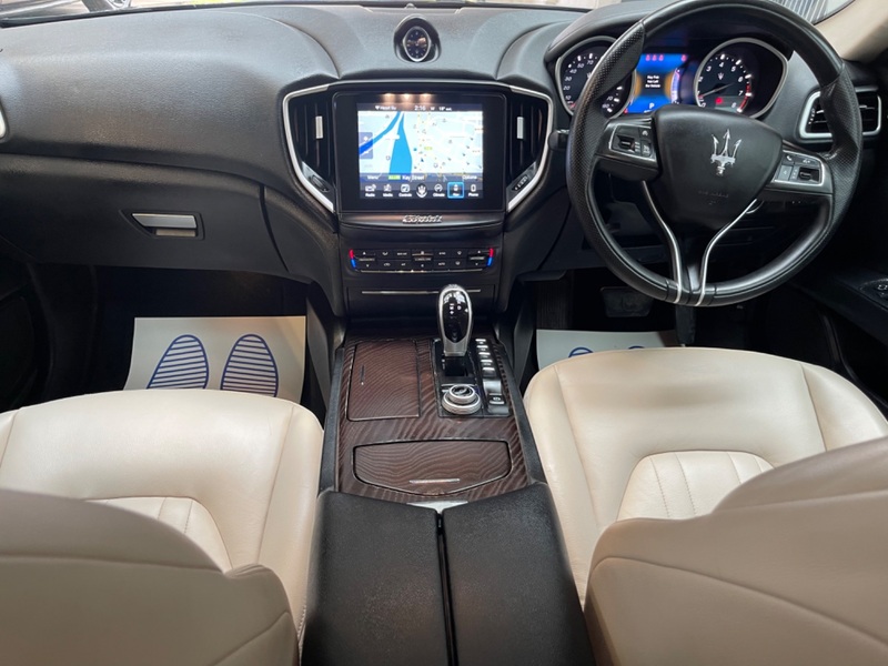 MASERATI GHIBLI