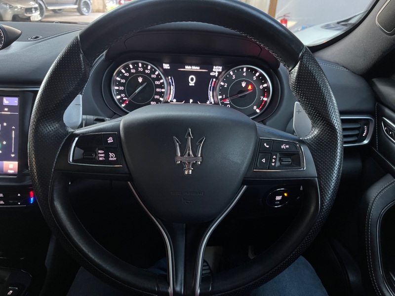 MASERATI LEVANTE